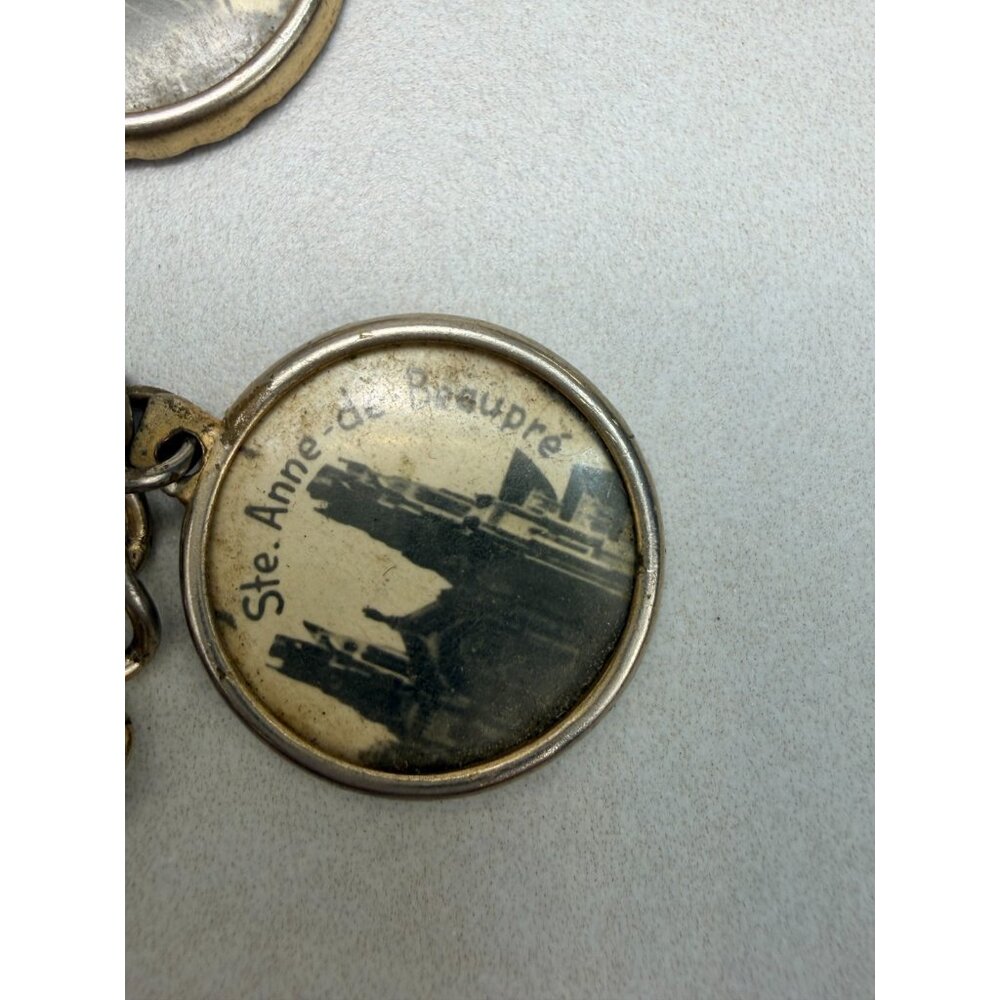 Antique Canadian Charm Bracelet Quebec Souvenir Silver Tone - Picture 3 of 9